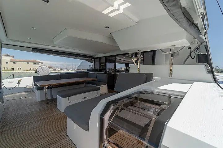 Fountaine Pajot Aura 51 | Kali 2 - Luxury Aeolian