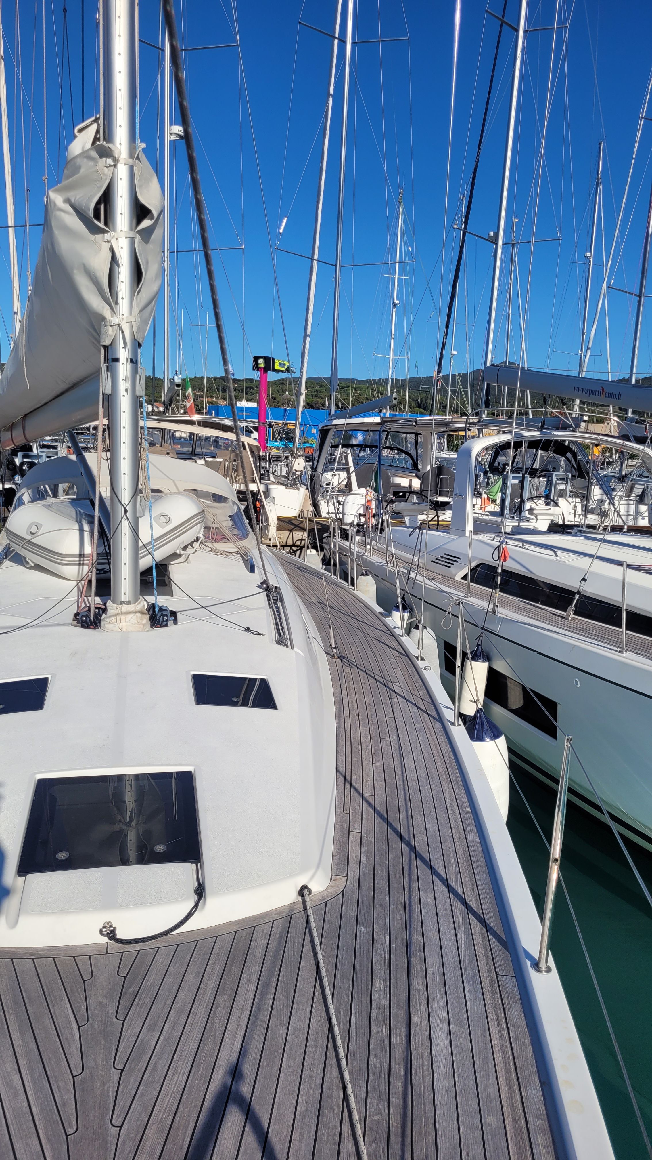 Italia Yachts 13.98 | Papillon