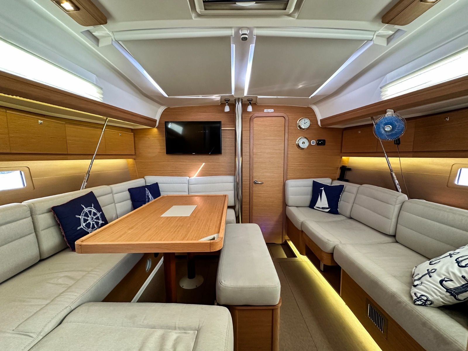 Dufour 412 | Dota Dream