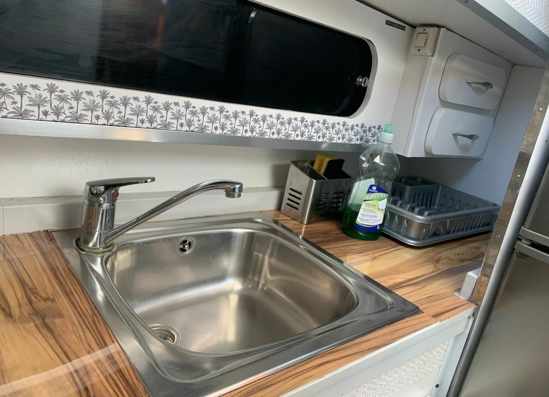 Guy Couach 1400 Fly | Violeta