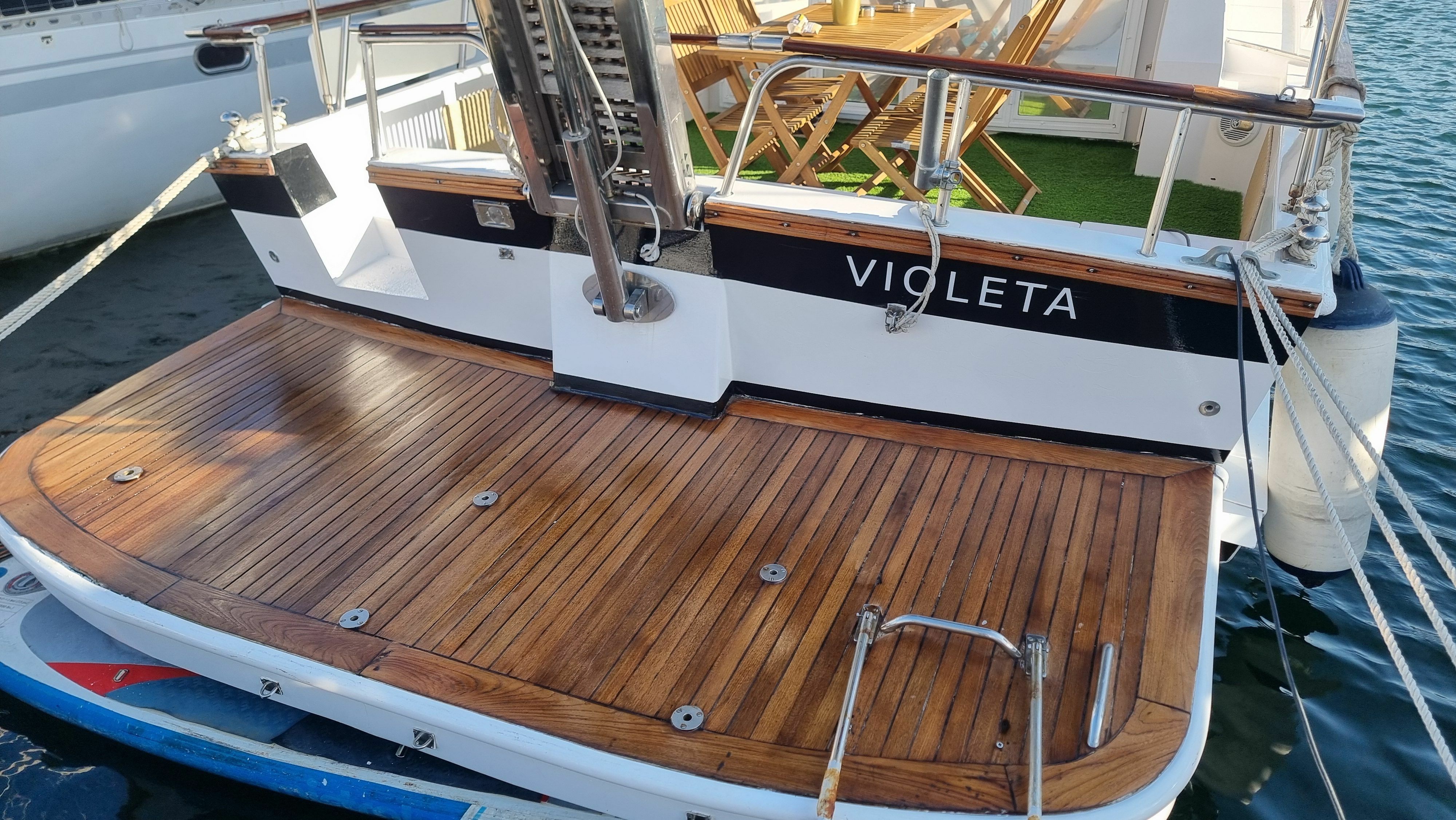 Guy Couach 1400 Fly | Violeta