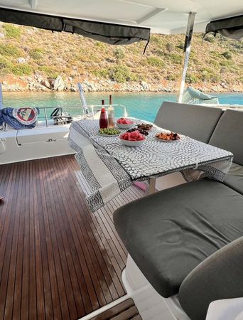 Fountaine Pajot Lucia 40 | Dolce