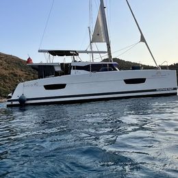 Fountaine Pajot Lucia 40 | Dolce