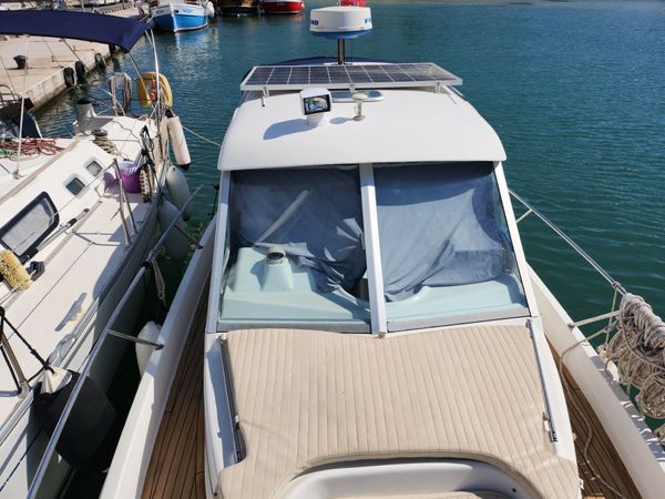Beneteau Antares 760 | Pomalo