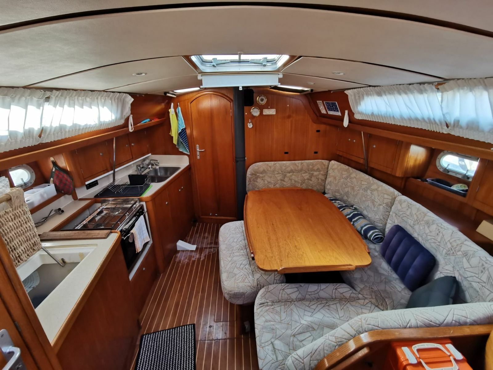 Jeanneau Sun Odyssey 37 | Ilarion B