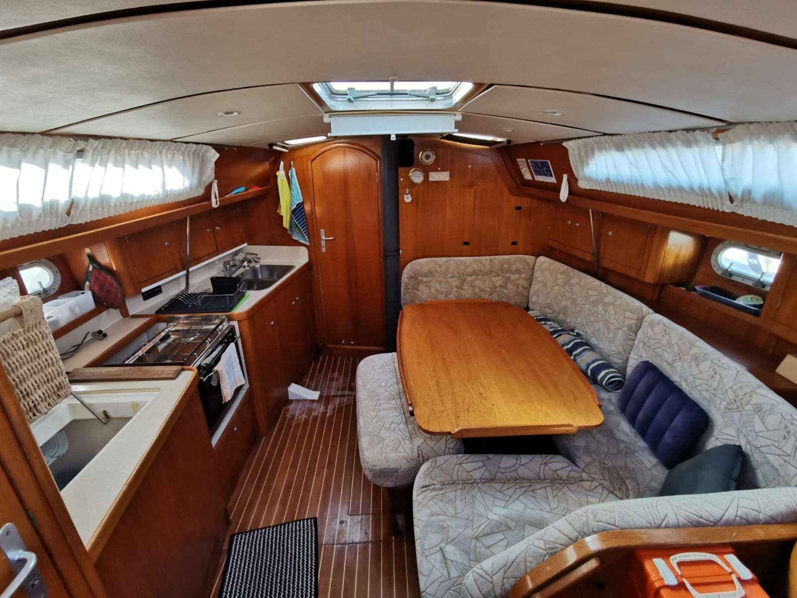 Jeanneau Sun Odyssey 37 | Ilarion B