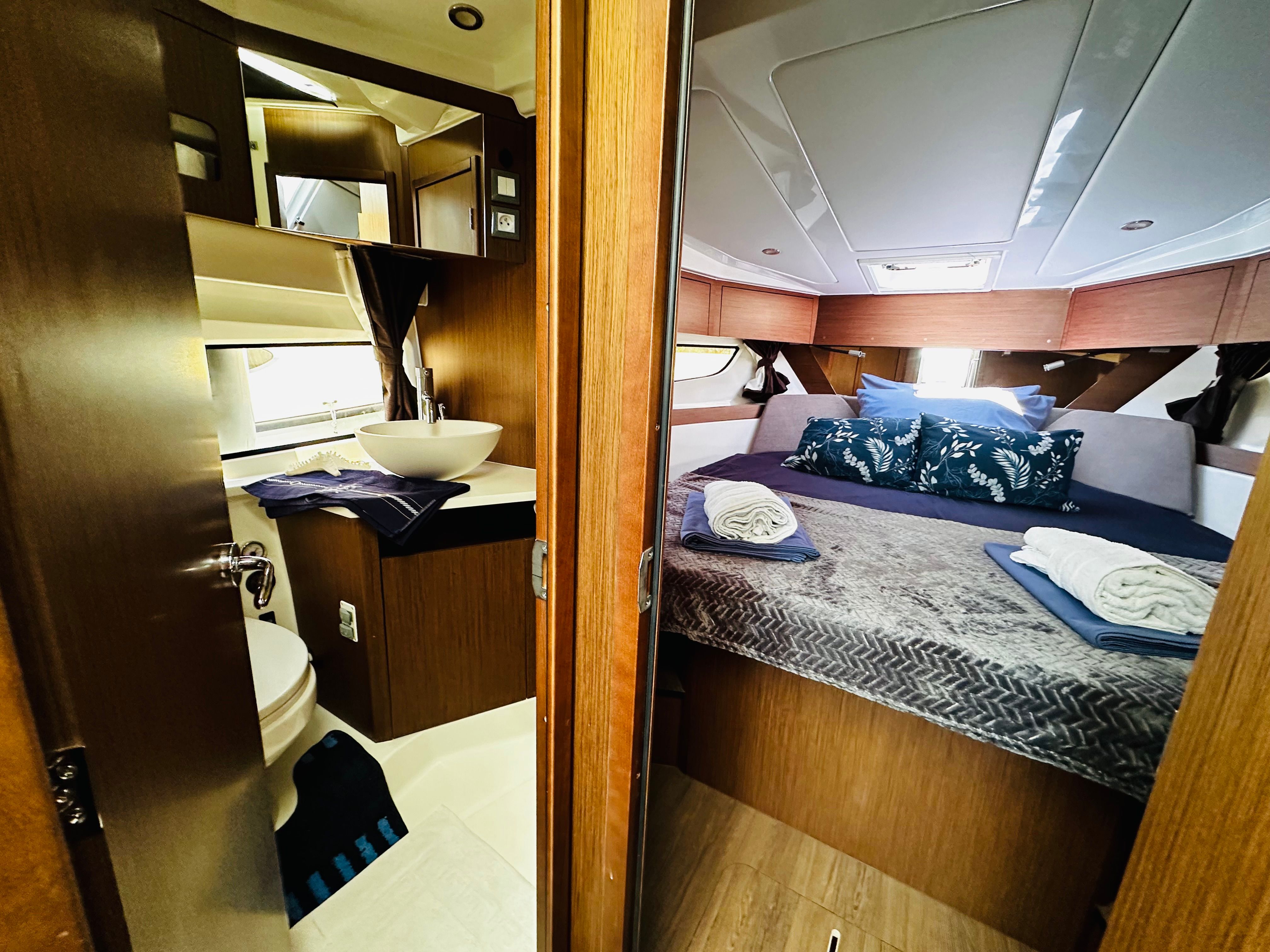 Beneteau Antares 11 | 23