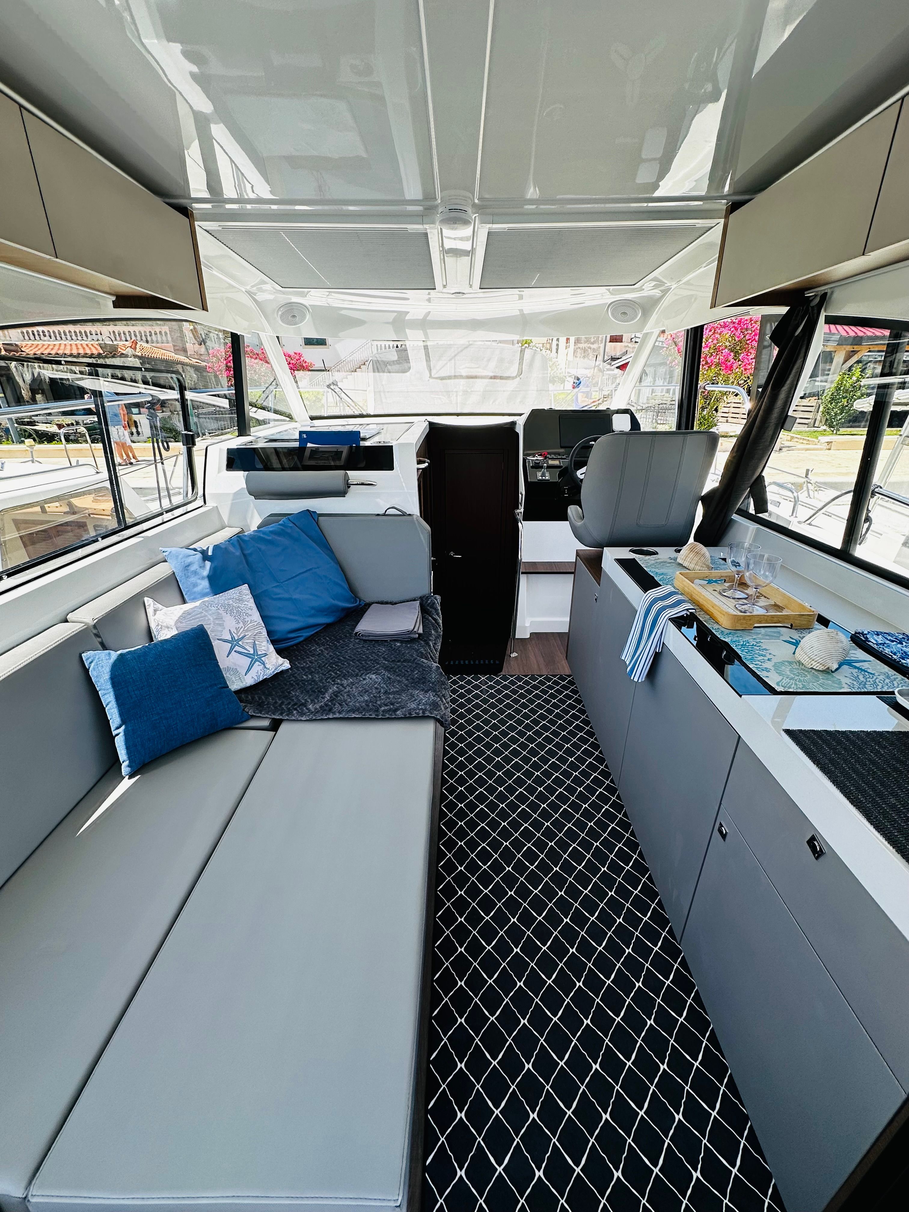 Beneteau Antares 11 | 23