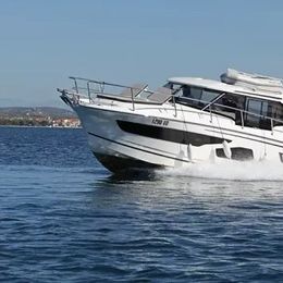 Jeanneau Merry Fisher 1095 | La Belle