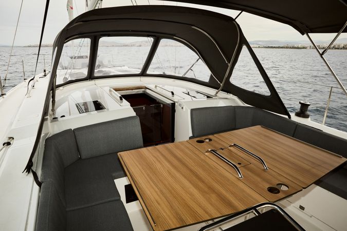 Bavaria C46 | Smaragda