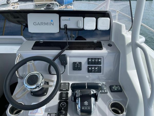 Jeanneau Cap Camarat 9.0 CC | 4 Ever