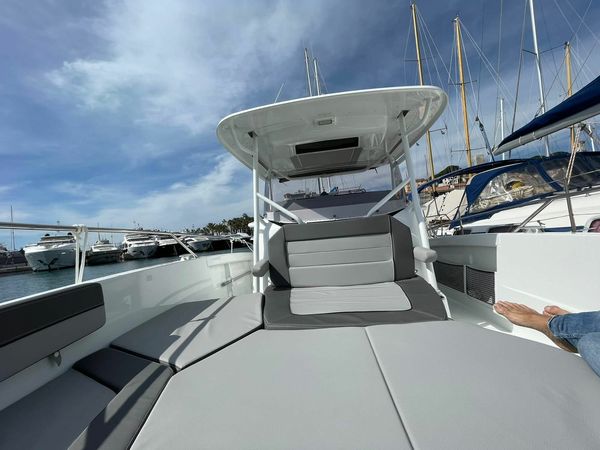Jeanneau Cap Camarat 9.0 CC | 4 Ever