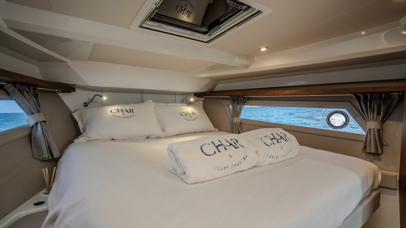 Grandezza 37CA | Mrs. Interesting