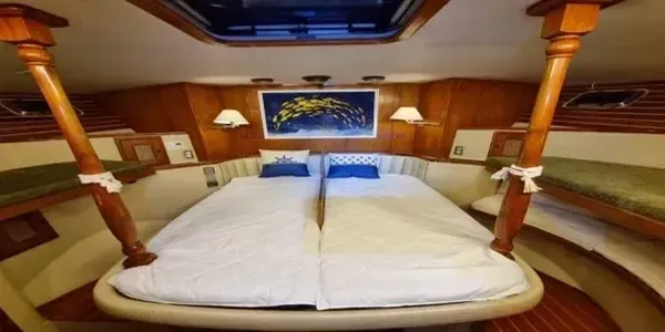 Lancer 65 | Betty Ann