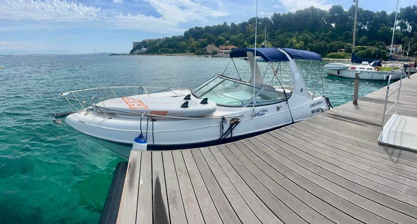 Four Winns 268 Vista | Amalka