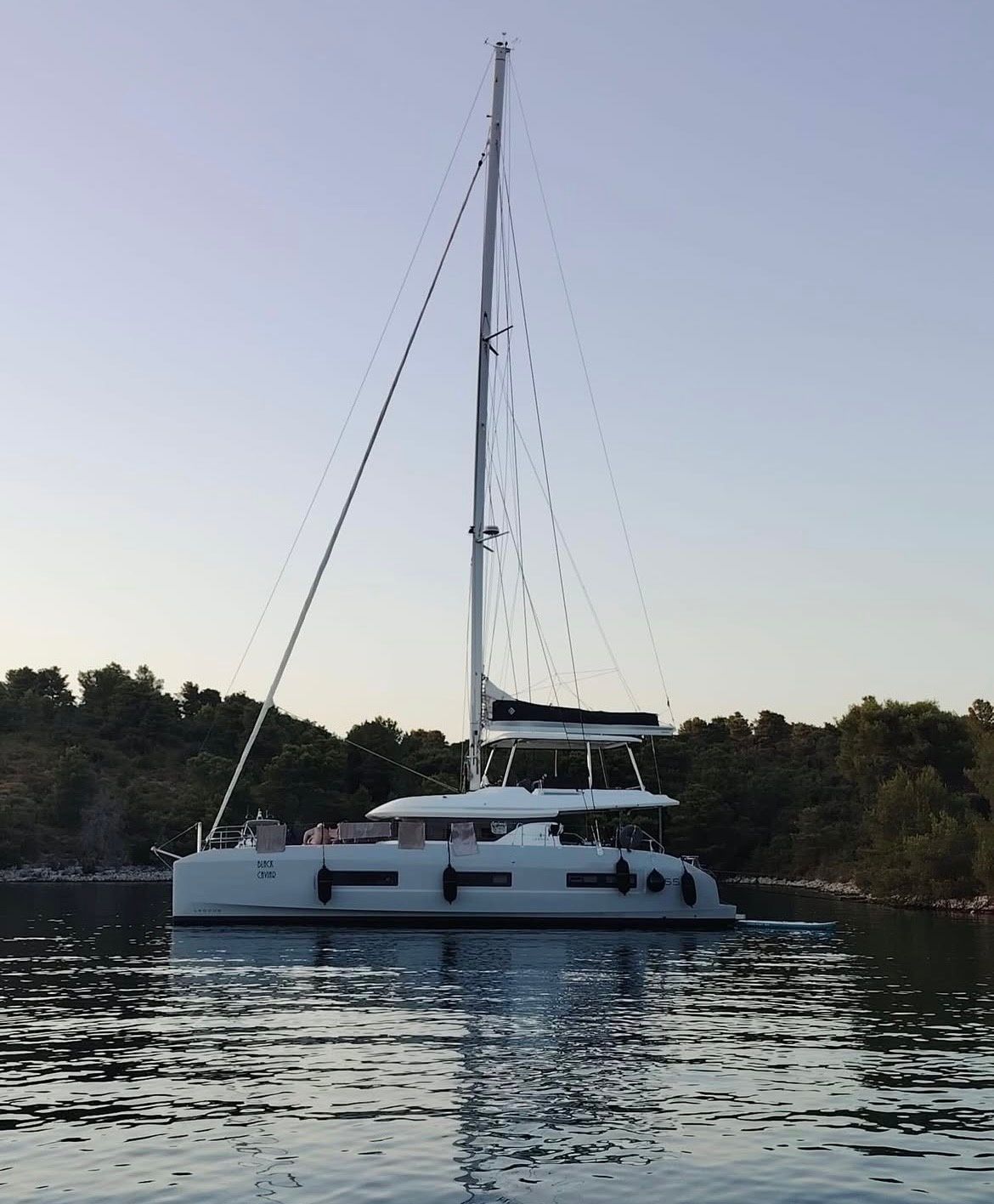 Lagoon 55 | Black Caviar