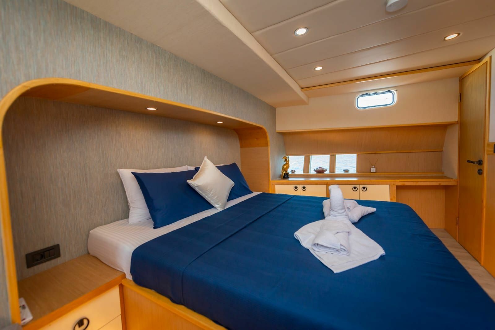 Custom Built 55 | Kaan Bey