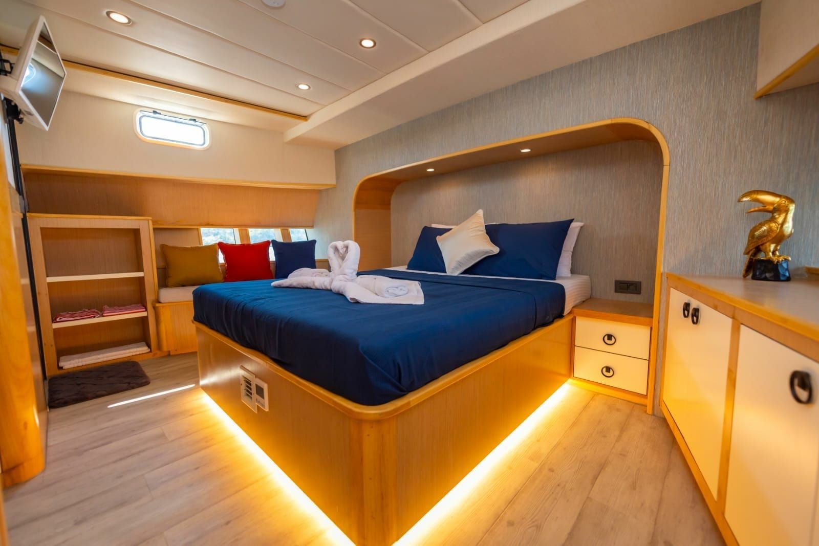 Custom Built 55 | Kaan Bey