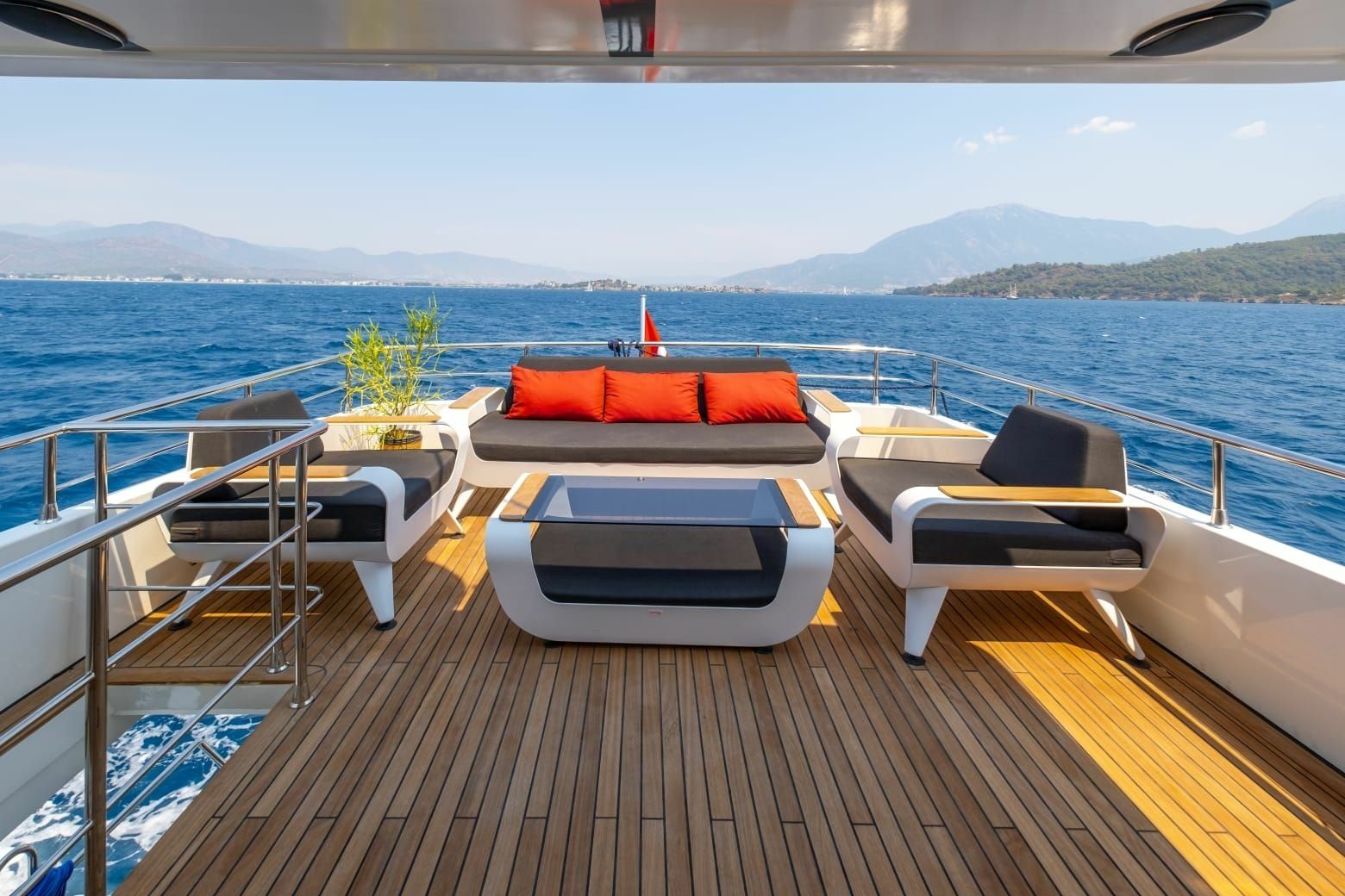 Custom Built 55 | Kaan Bey