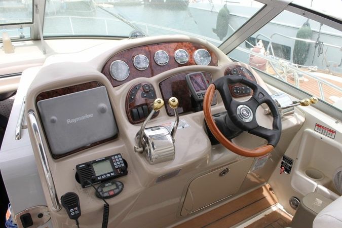 Sea Ray 355 | JM10