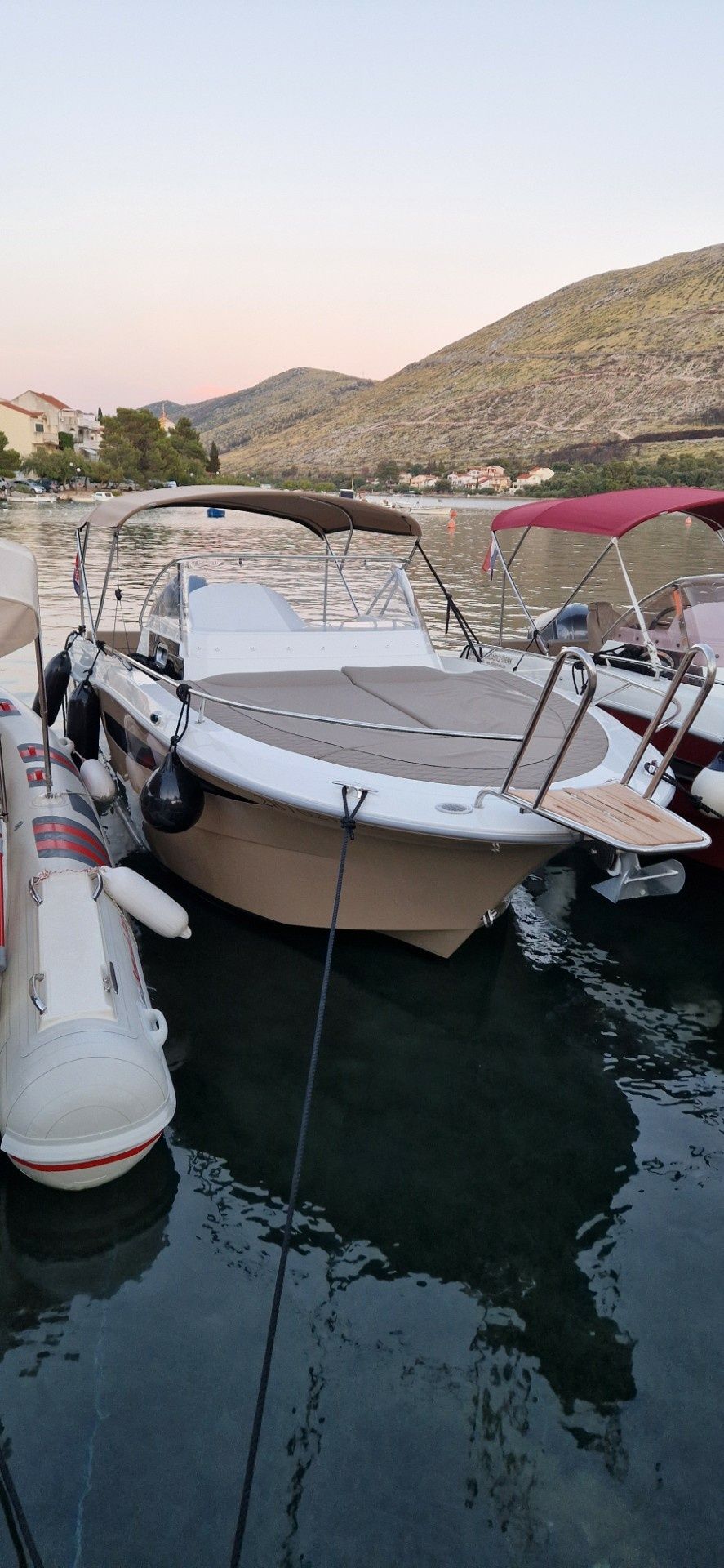 Atlantic Marine 730 | 24