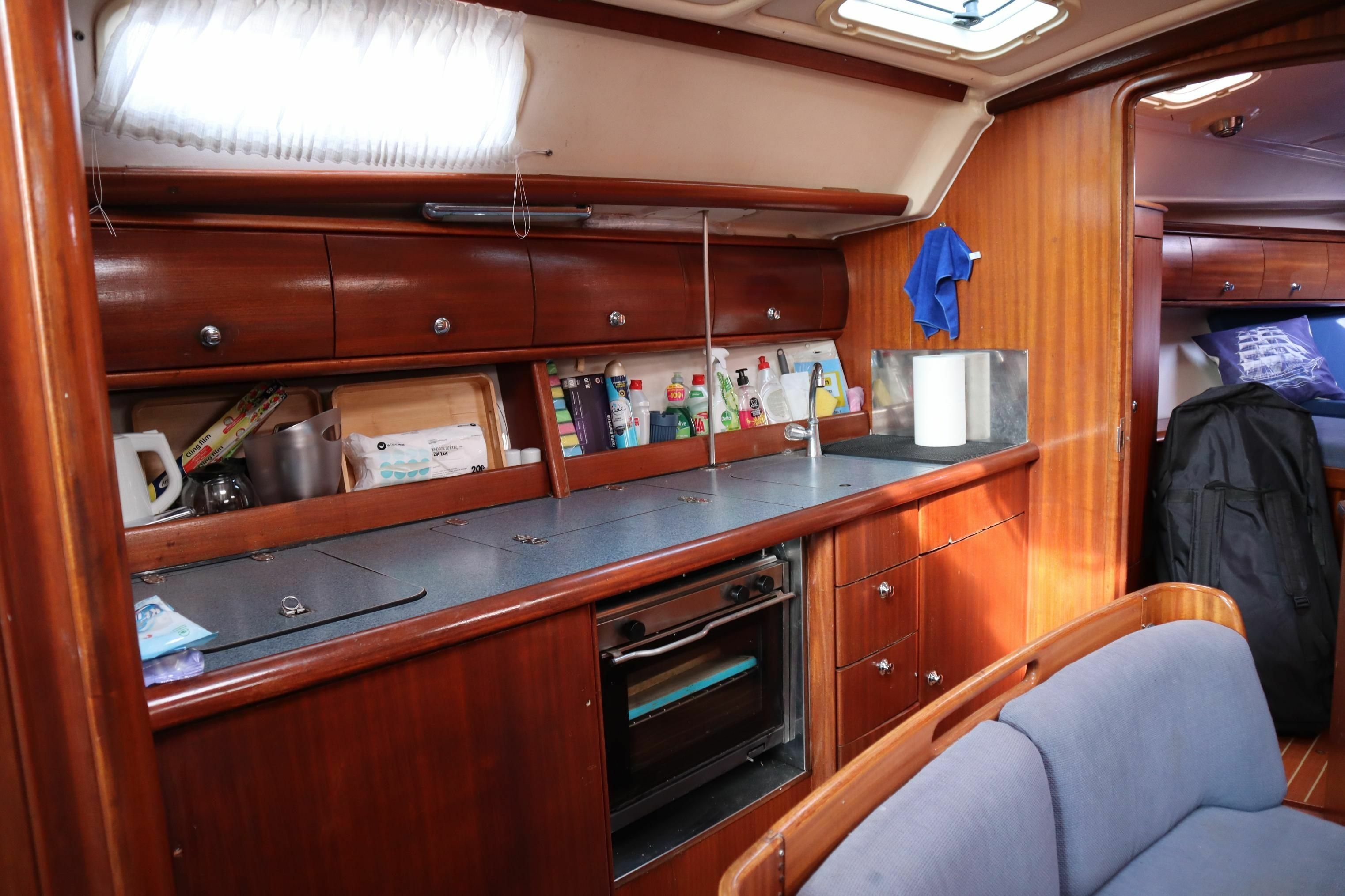 Bavaria Cruiser 41 | Ifestos