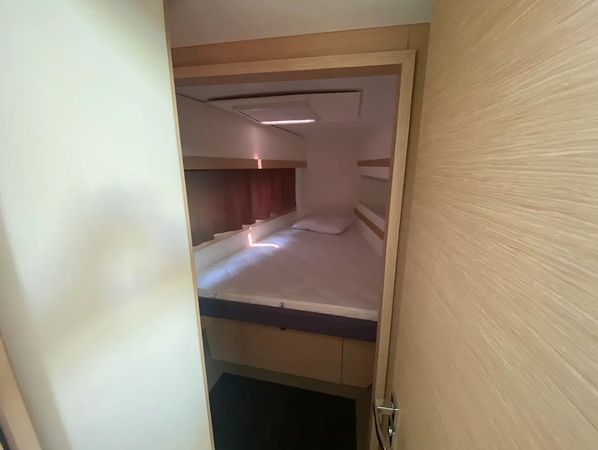 Fountaine Pajot Isla 40 | Elia