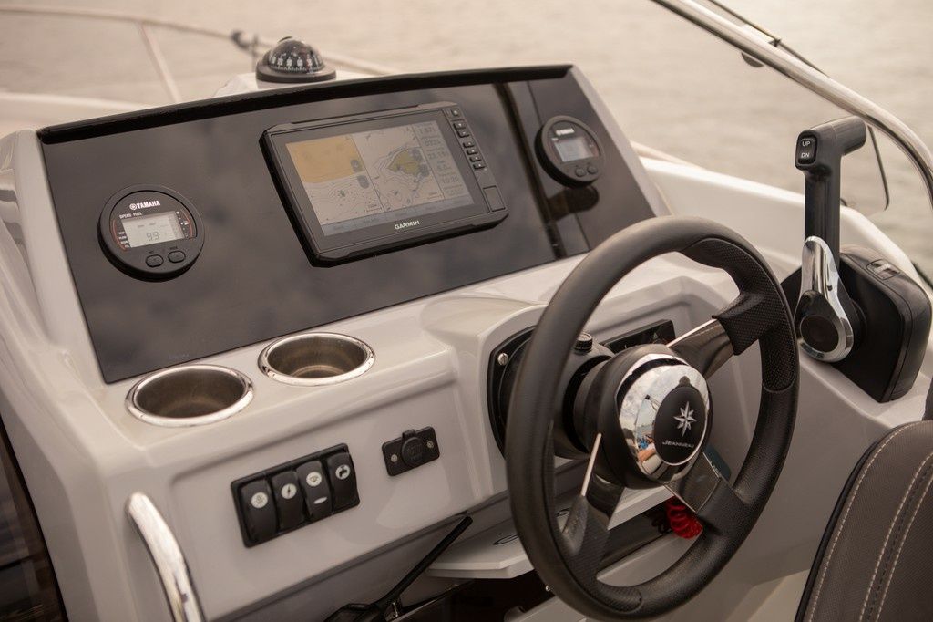 Jeanneau Cap Camarat 6.5 WA | Spectra