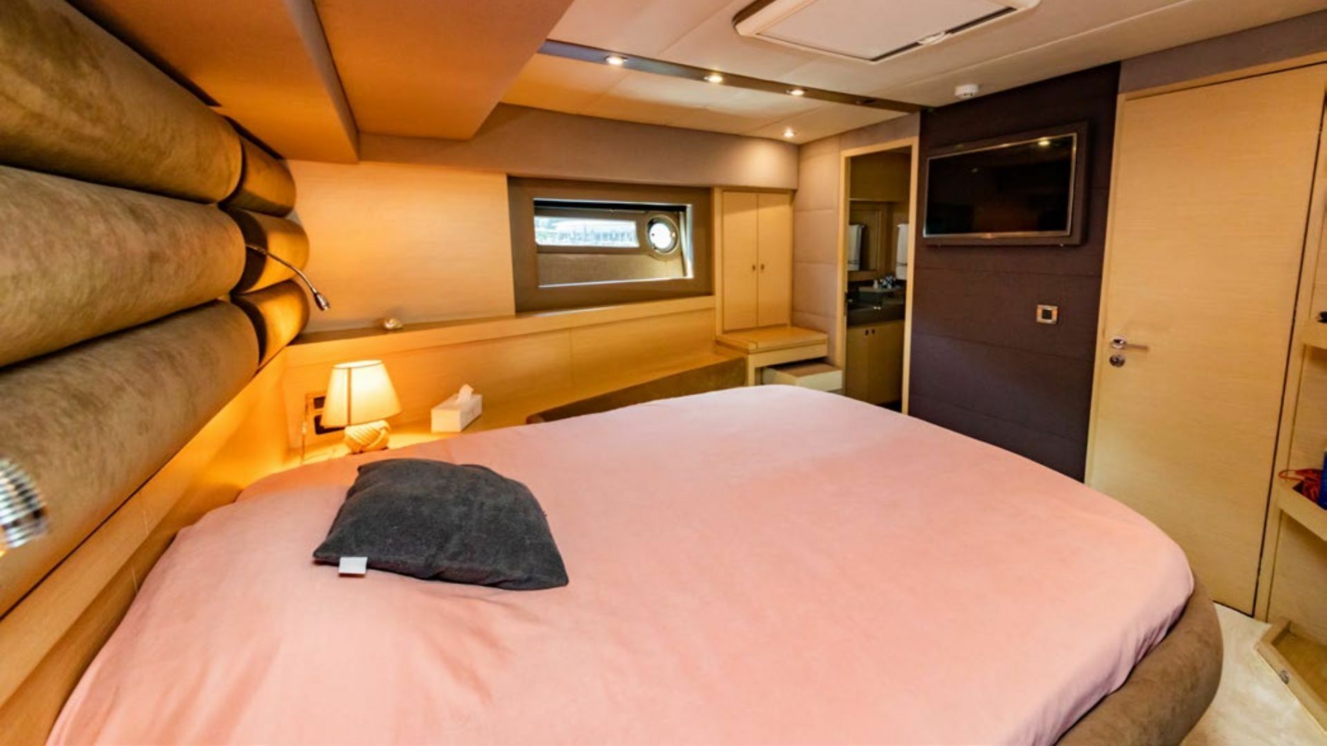 Custom Built 83 | Meteor Bodrum