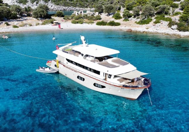 Trawler 85 | Lycian Dream