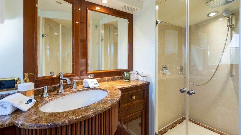 Benetti 115 | Stella Fiera
