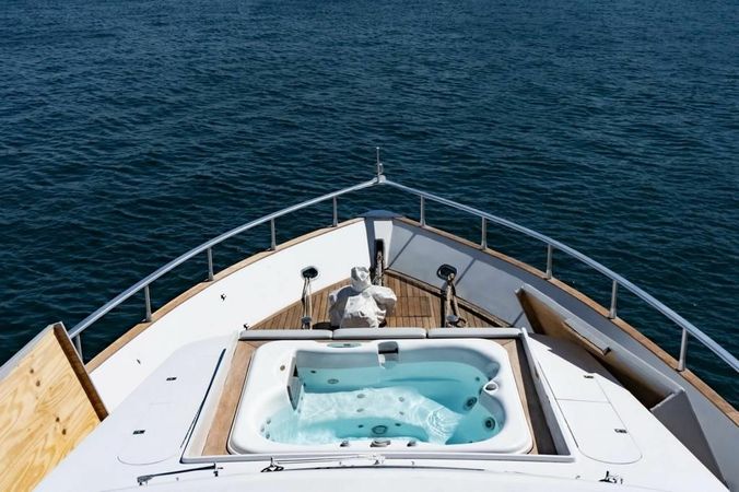 Cantieri di Pisa 22 | Riva