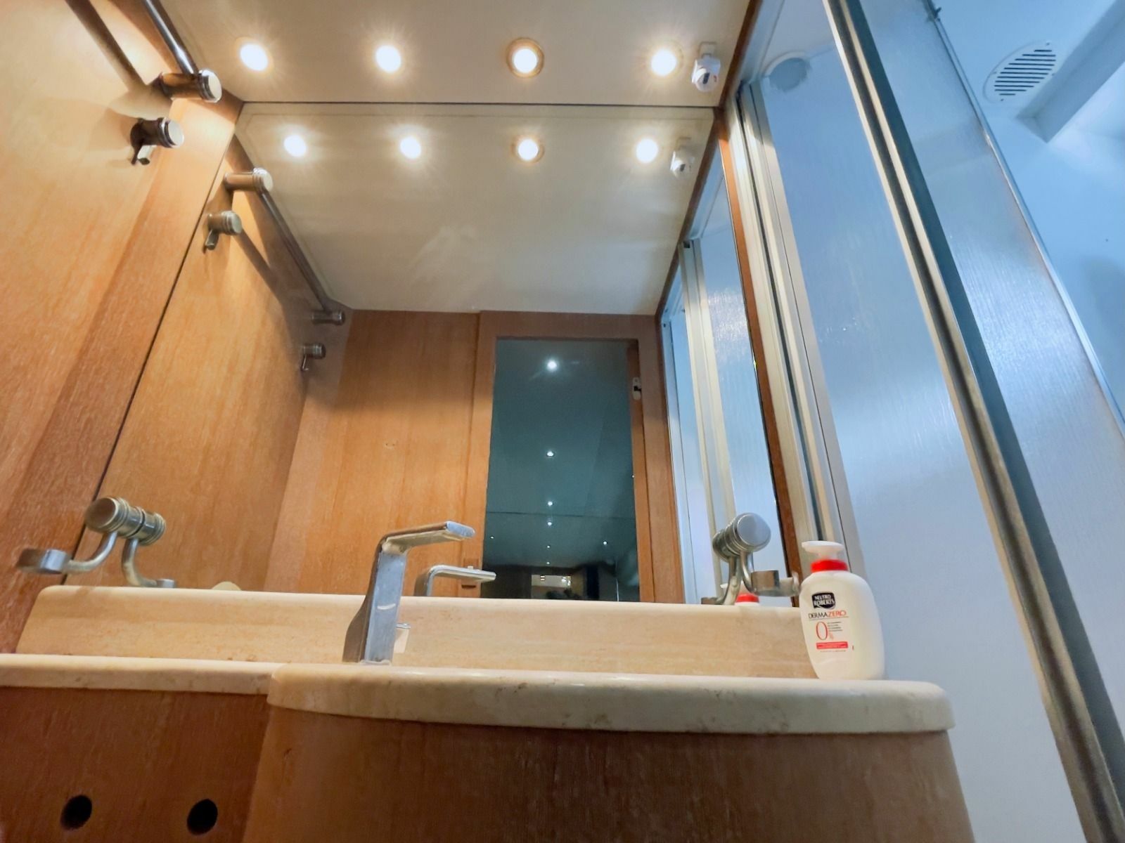 Cantieri di Pisa 22 | Riva