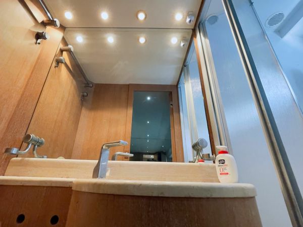 Cantieri di Pisa 22 | Riva