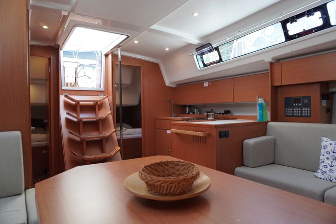 Bavaria C42 | Alara 3