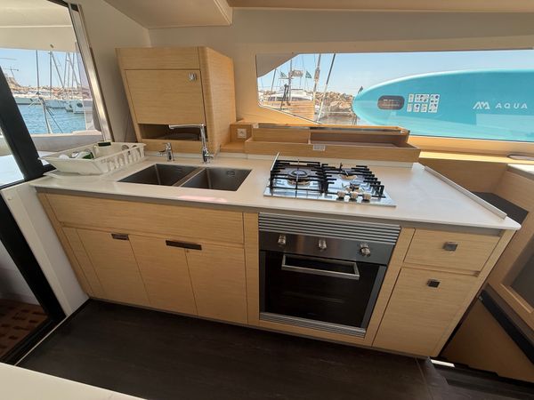 Fountaine Pajot Aura 51 | Tiki