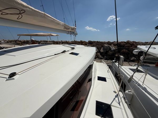 Fountaine Pajot Astrea 42 | Stella 1