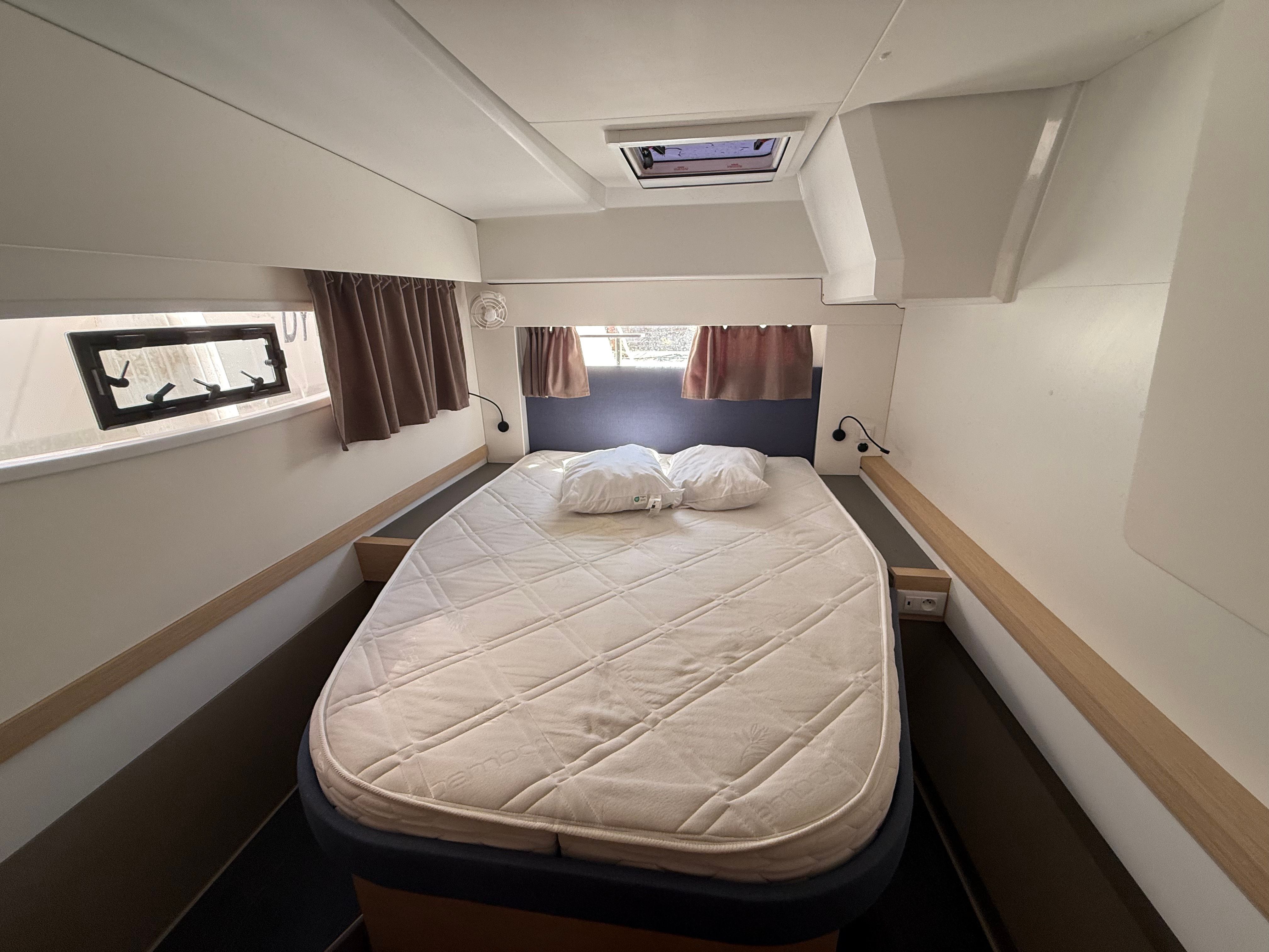 Fountaine Pajot Astrea 42 | Stella 1