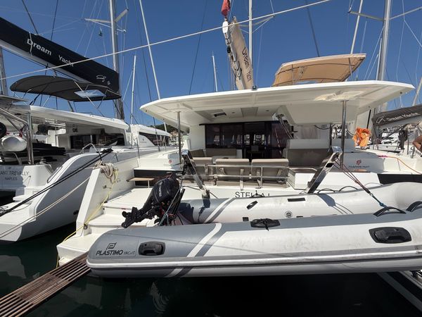 Fountaine Pajot Astrea 42 | Stella 1