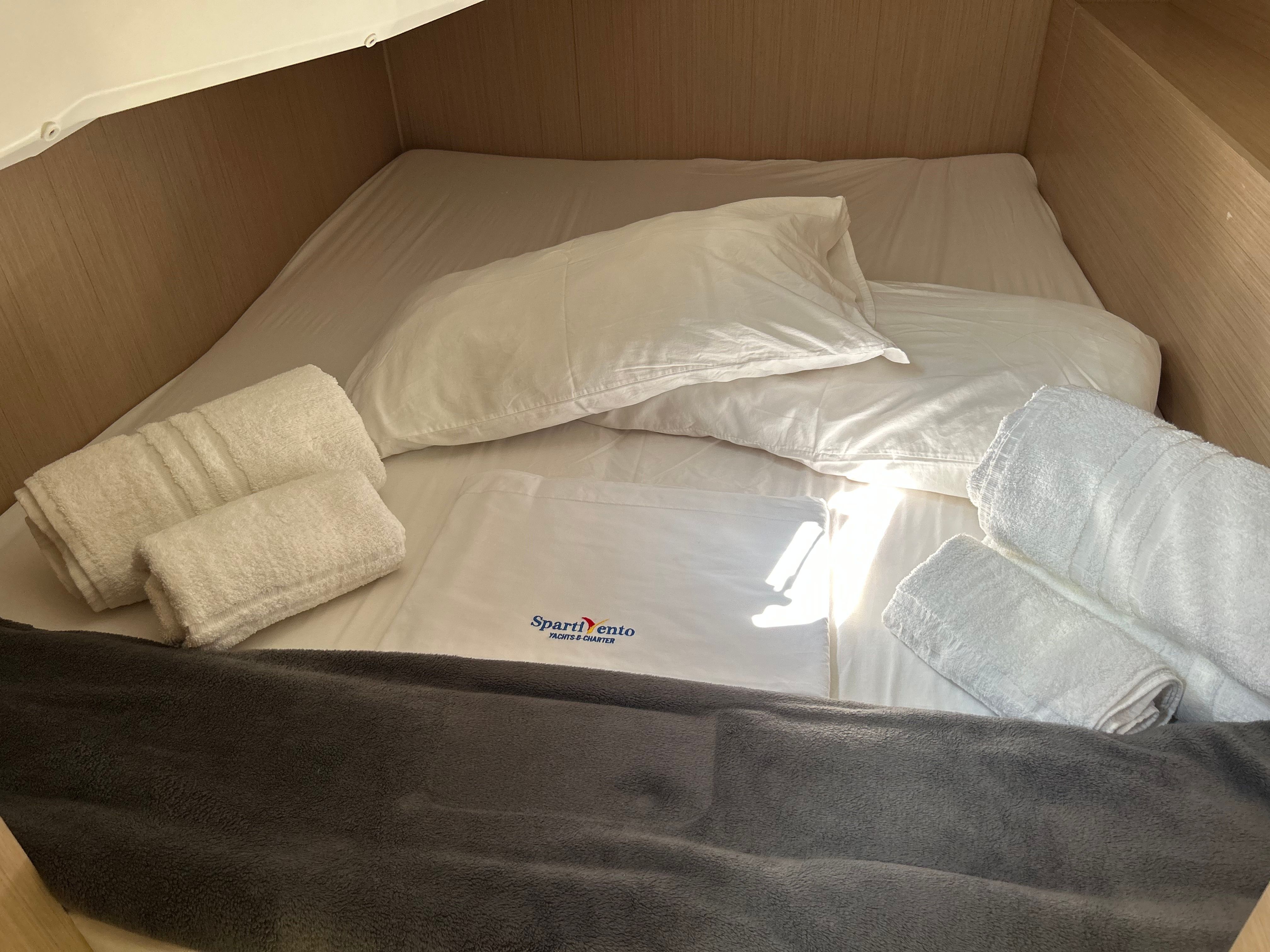 Beneteau Oceanis 37.1 | Silene