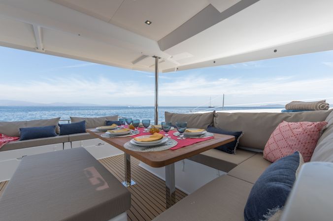 Fountaine Pajot Tanna 47 | Aquaphoria