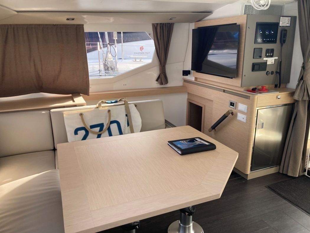 Fountaine Pajot Tanna 47 | Aquaphoria