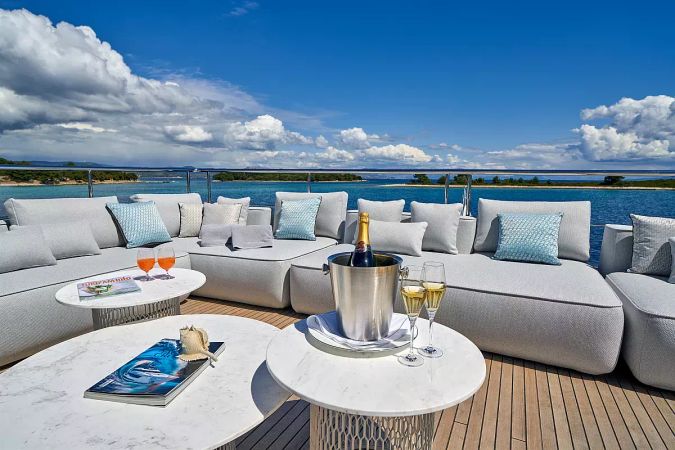 Azimut Grande 27 | Aluminia Too