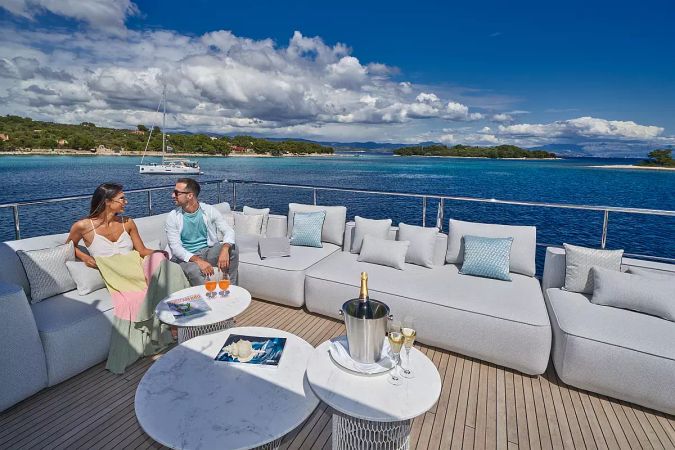 Azimut Grande 27 | Aluminia Too