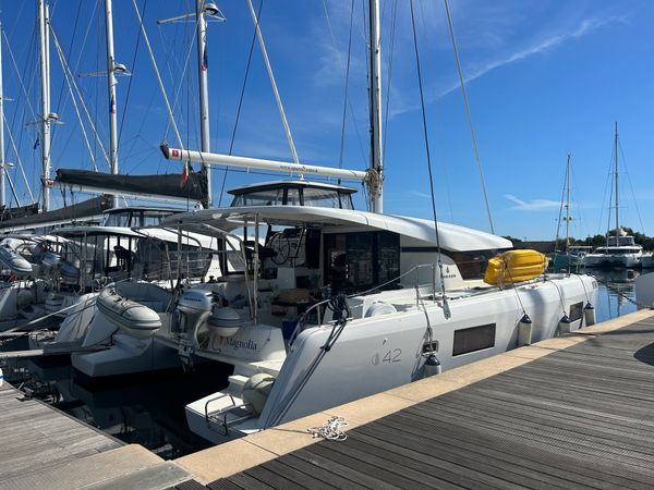 Lagoon 42 | Magnolia