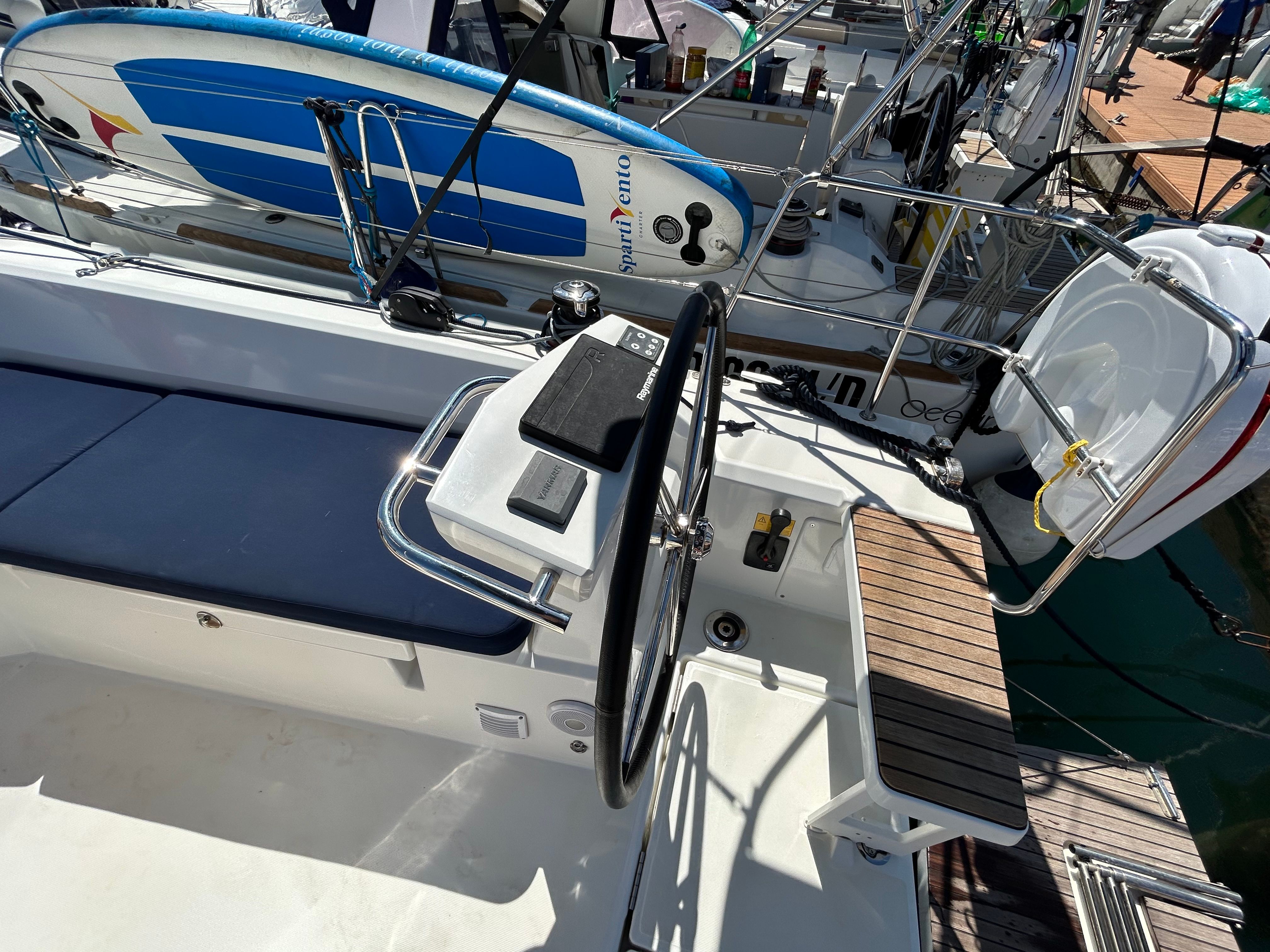 Beneteau Oceanis 37.1 | Scilla
