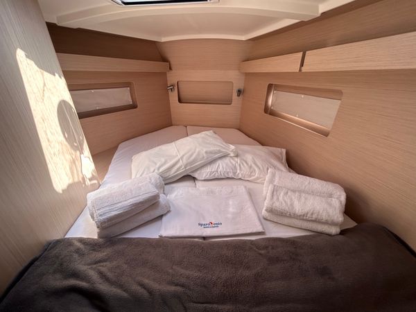 Beneteau Oceanis 37.1 | Scilla