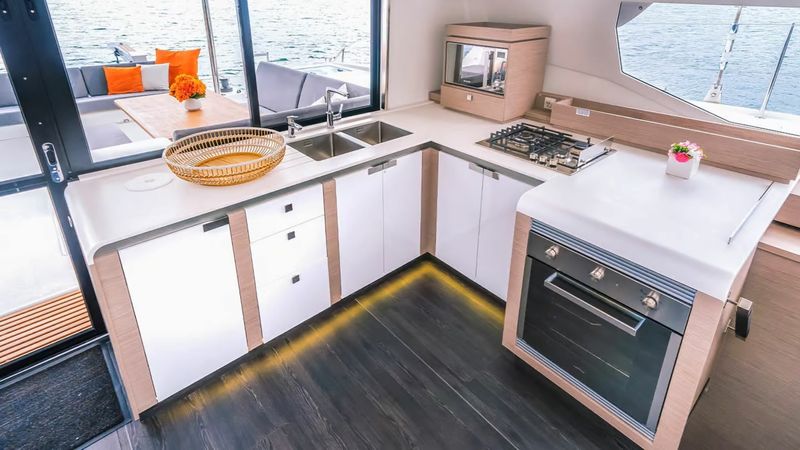 Fountaine Pajot Tanna 47 | Prinz Eugen