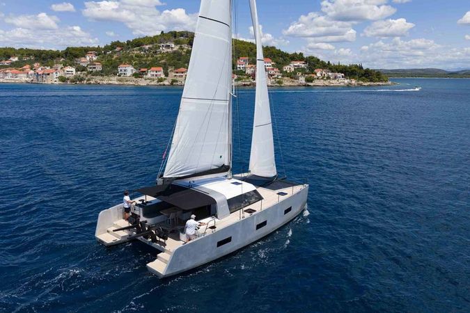 Vaan R4 Electric | Silence