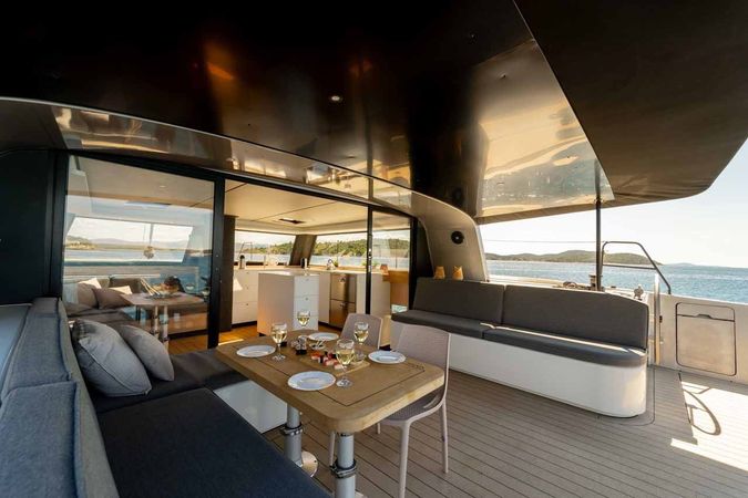 Vaan R4 Electric | Silence